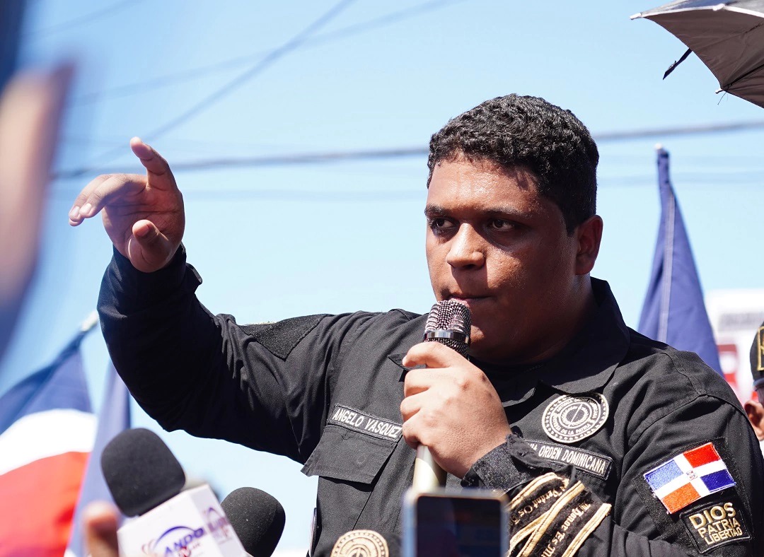 Antigua Orden marcha en Moca contra la ‘haitianización’