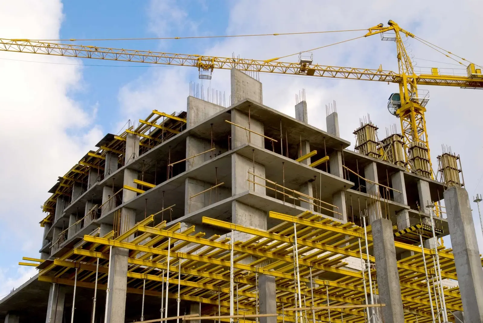 Permisología impulsa significativamente la construcción