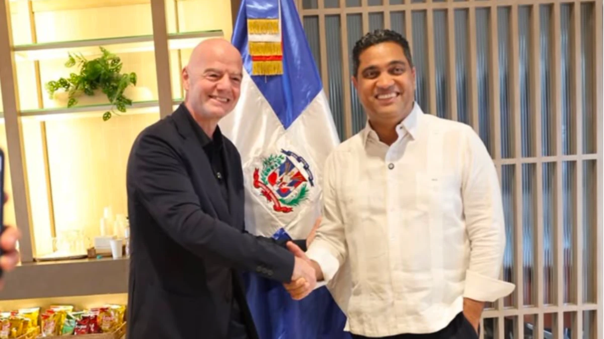 Kelvin Cruz recibe a presidentes de FIFA y Concacaf en RD