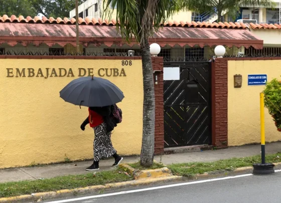 expulsión de diplomáticos