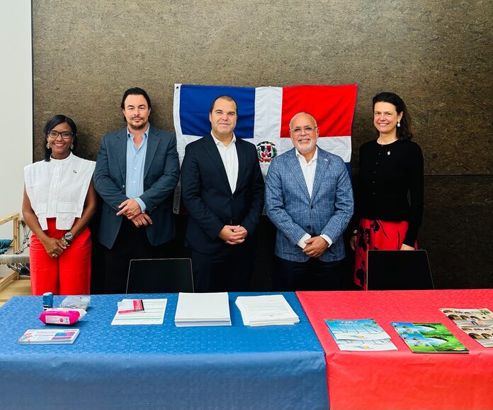 Embajada dominicana realiza primer Consulado Móvil en Liechtenstein
