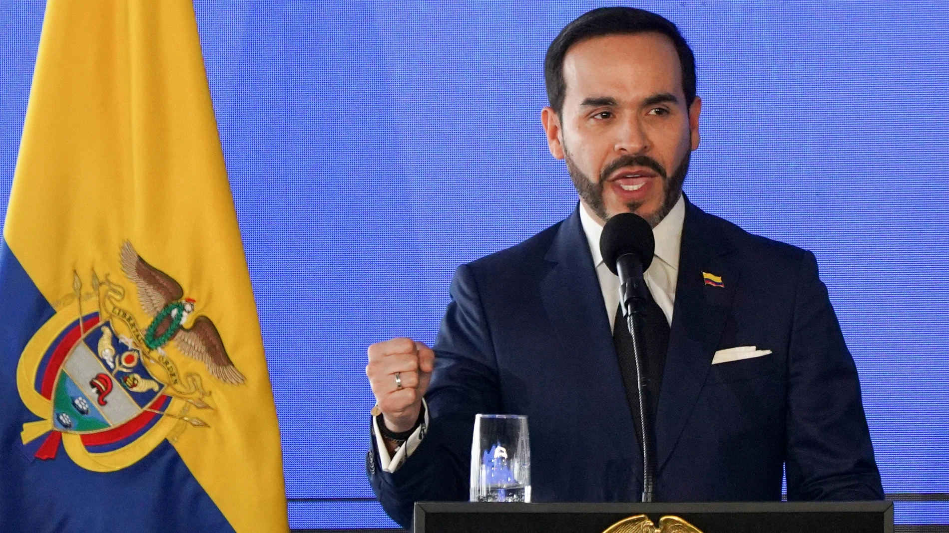De la Espriella redefine estrategia comunicacional del Gobierno