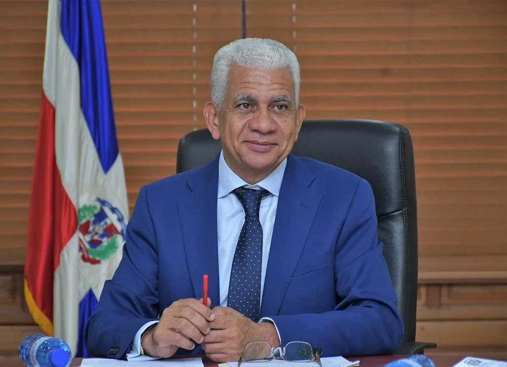 Ricardo de los Santos coordinará campaña de Carolina Mejía