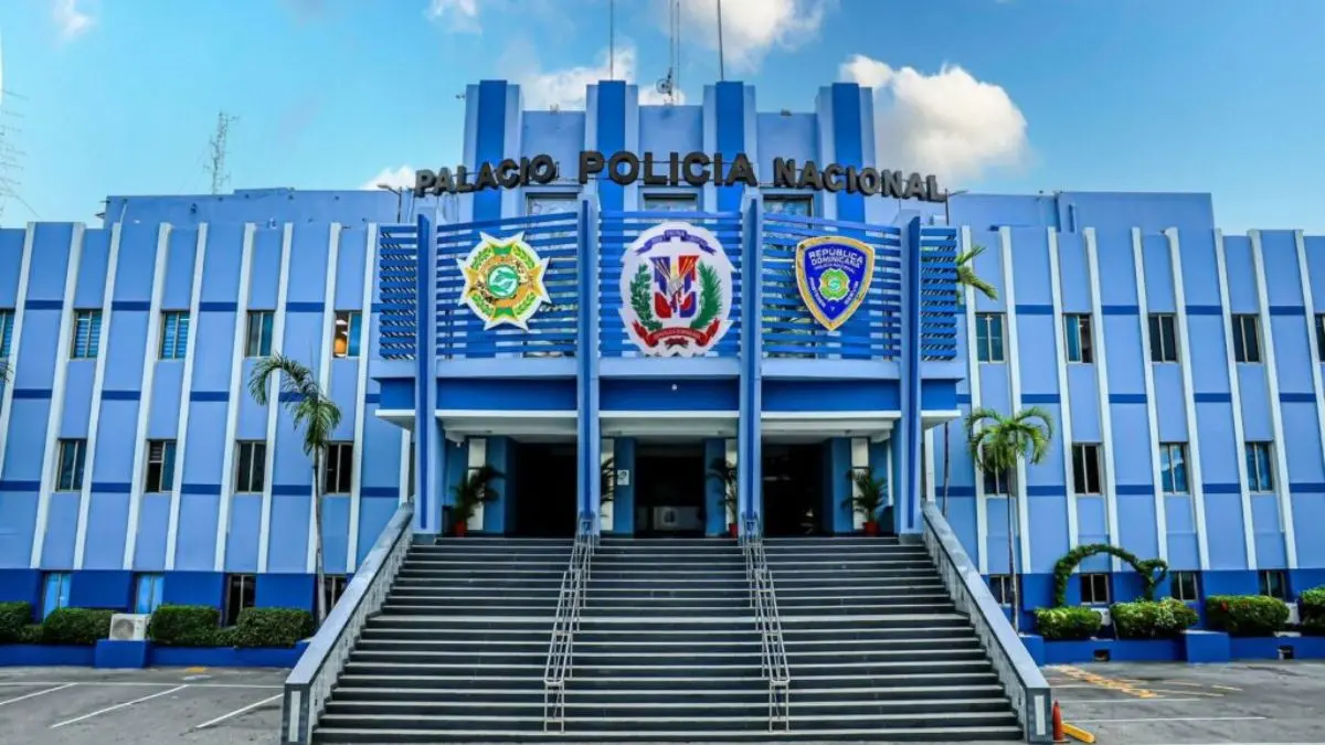 Apresan hombre por intento de asalto violento en Serrallés