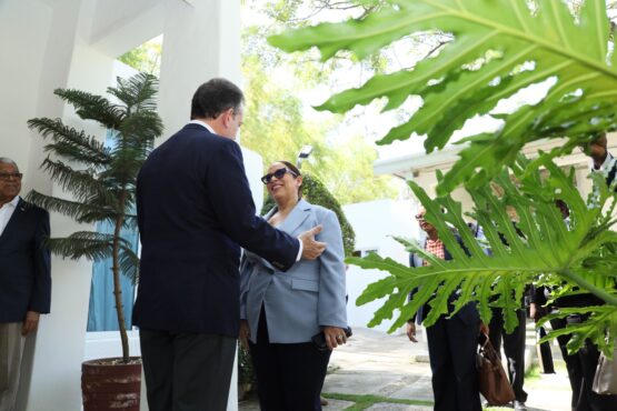 colaboración bilateral
