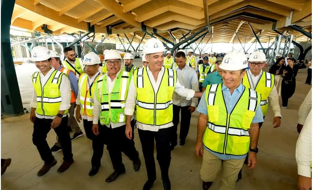 Abinader destaca impacto de nueva terminal AIC en la región