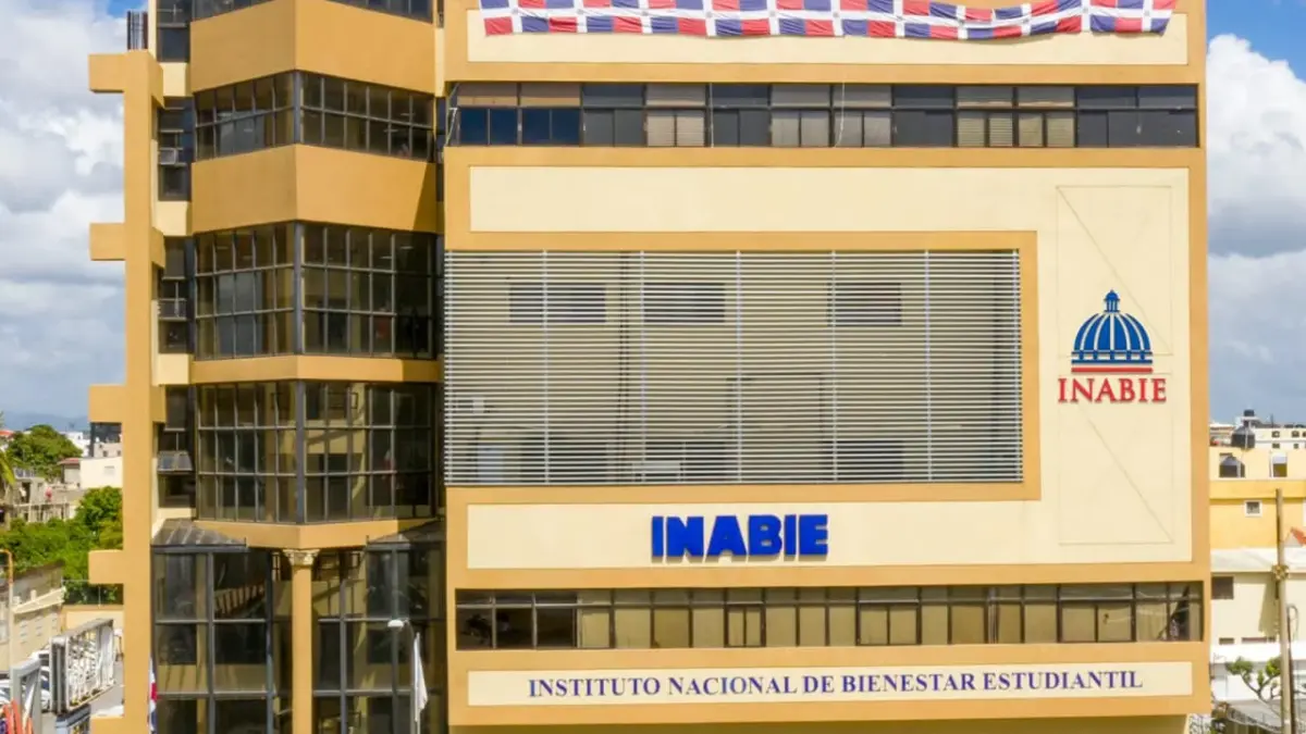 INABIE cambia leche del desayuno escolar tras intoxicación