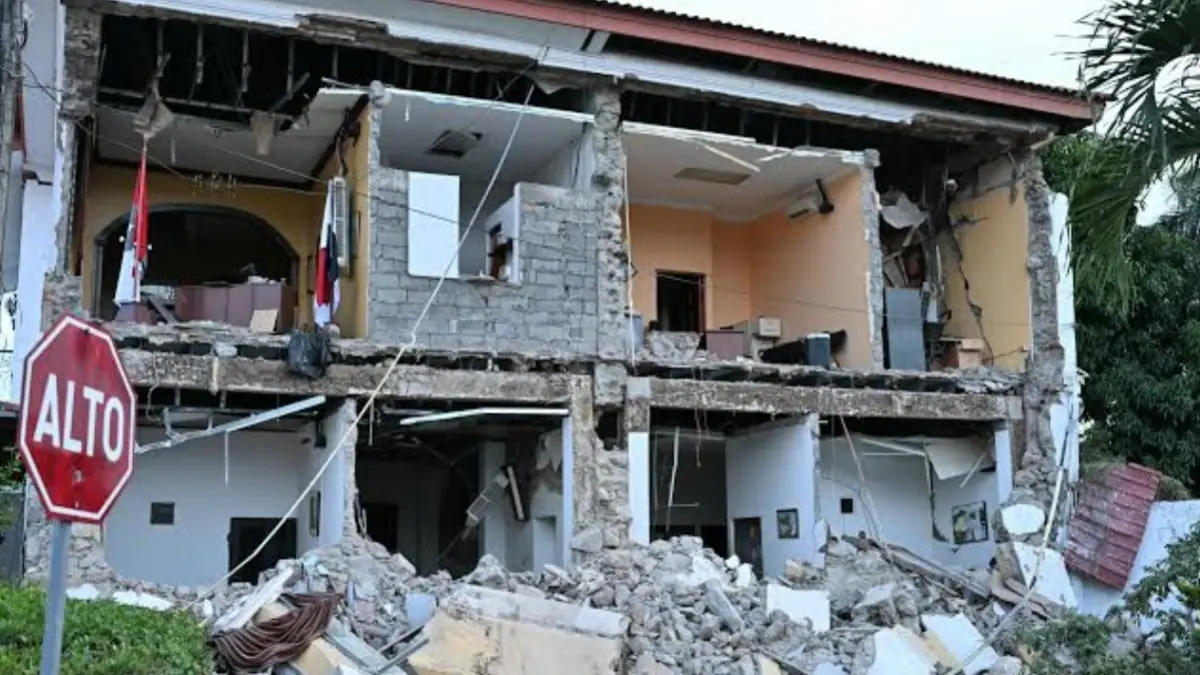 Gobierno de Panamá acelera entrega de ayudas tras sismo