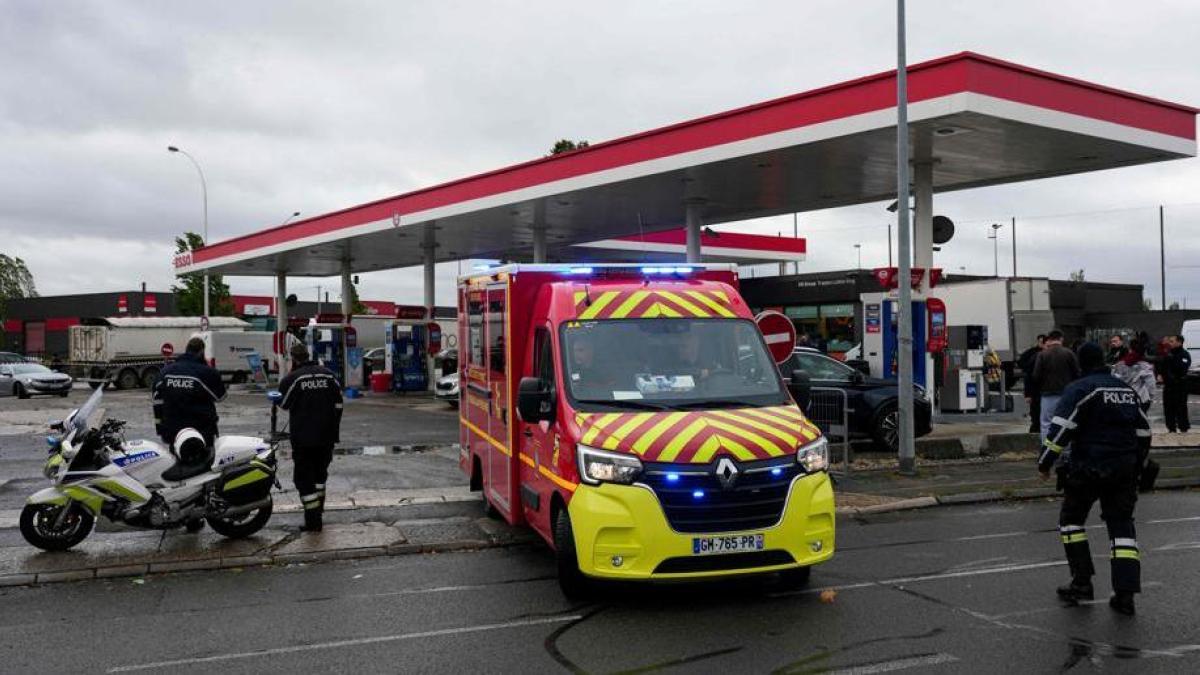 Atentado racista en Francia deja un muerto y cinco heridos