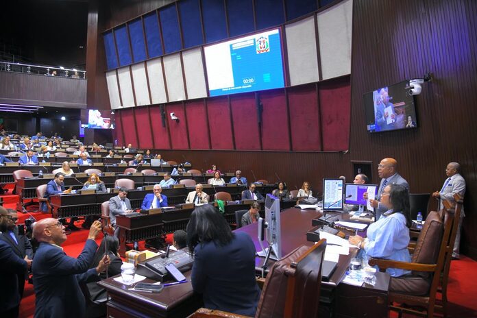 Diputados aprueban modificación de ley sobre medios digitales