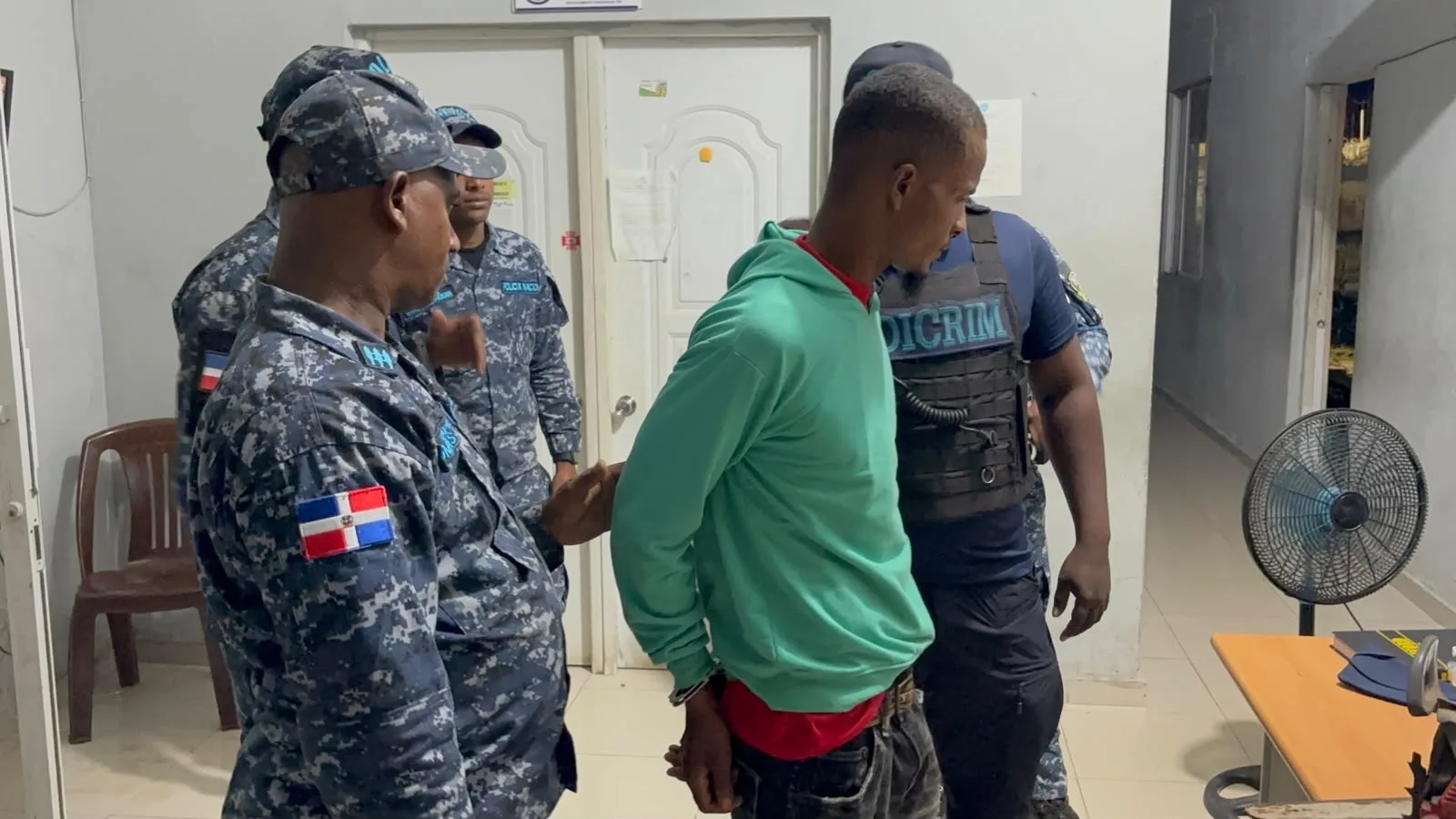 Joven se entrega a la PN por escopeta calibre 12