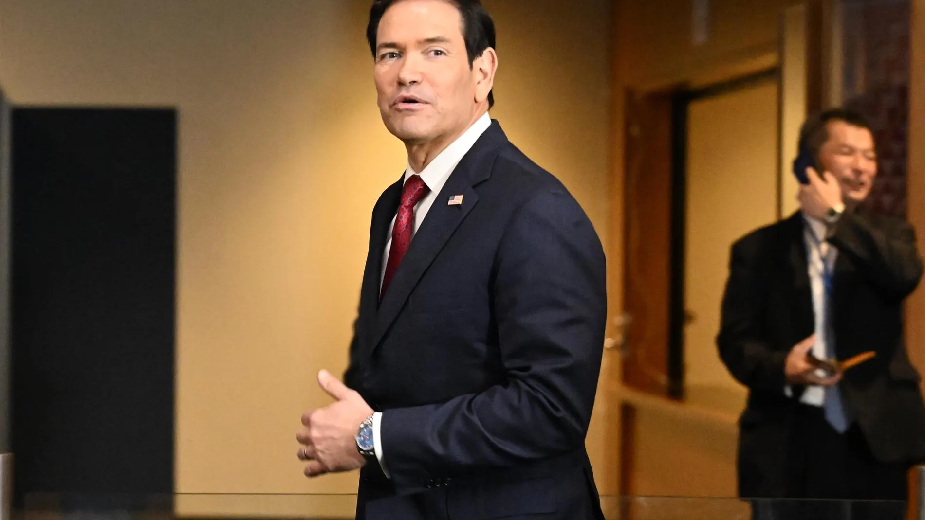 Marco Rubio llega a Islandia para seguridad en el Ártico