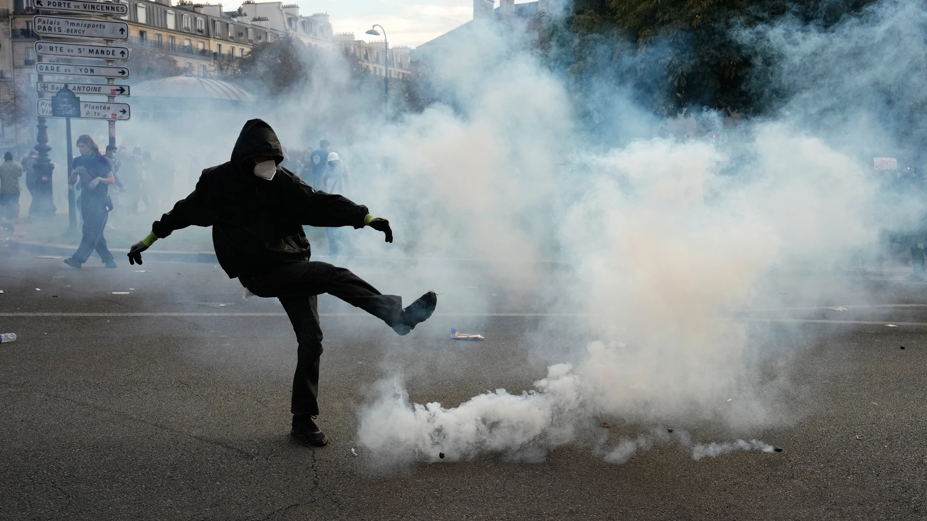 Trump ve protestas en Francia como intento del islam