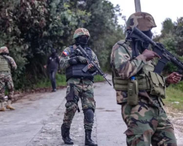 militares salvadoreños