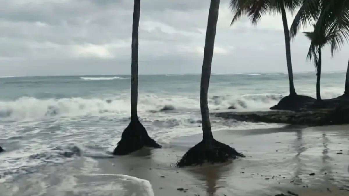 Oleajes anormales persisten en litoral de Puerto Plata