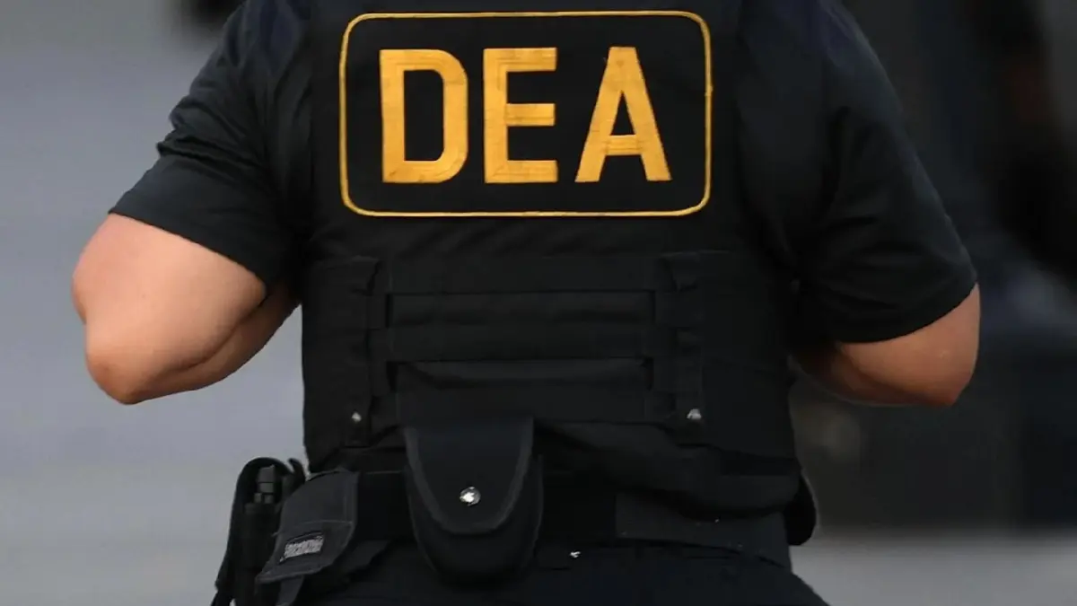 DEA investiga agentes de la DNCD detenidos en Miami